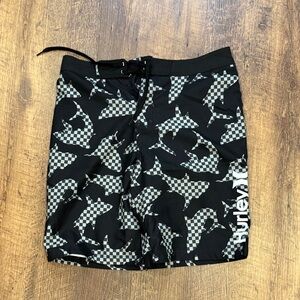 Hurley Swim Shorts Boys 14/27 Inseam 8.5‎ Black with gray checked sharks NWT